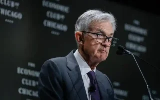 鲍威尔:Crypto 正在成为主流,相关监管需要松绑